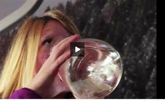 Me fago del Acqua2o,la canzone dei giovani contro l'alcolismo di gruppo