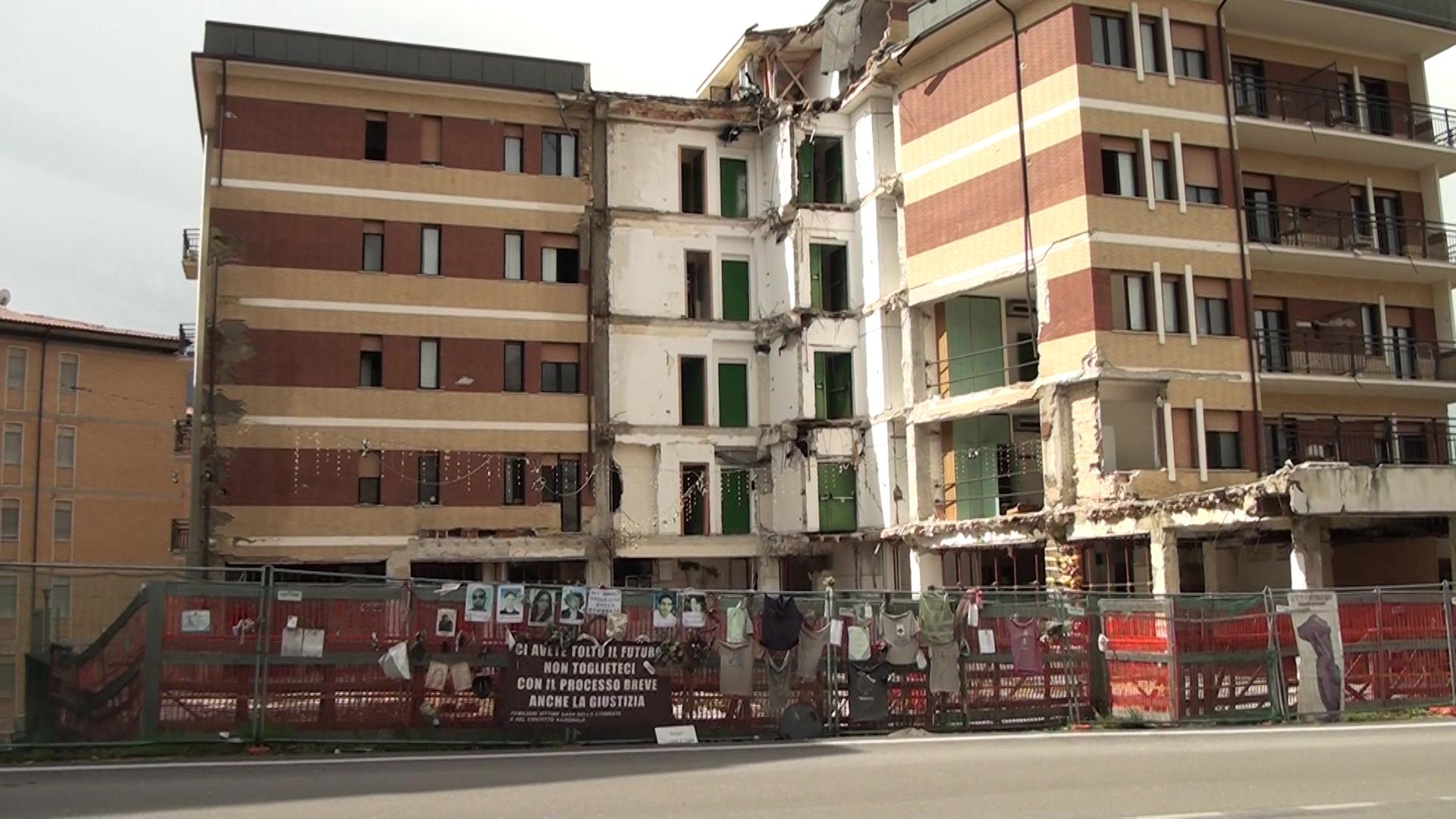 Casa dello studente, parla il Gup: crollo non era imprevedibile