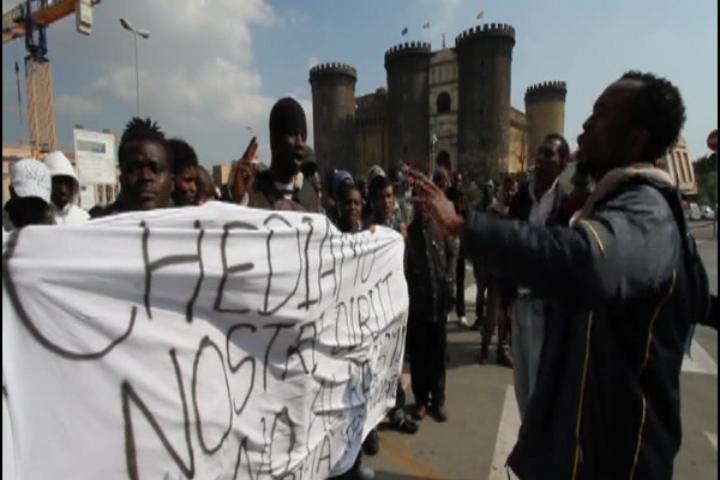 Napoli: la rabbia degli immigrati