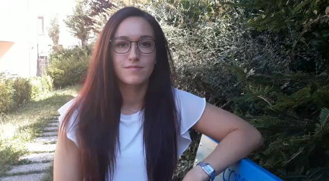 Video: Coronavirus. Altolà infermiera 24enne: Ragazzi Covid è qui