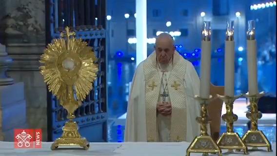 Papa Francesco: Tempo di scegliere che cosa conta e che cosa passa